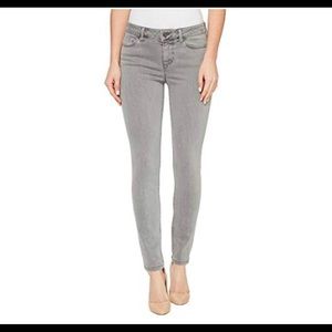 LIVERPOOL JEANS “Hugger - Ankle Skinny” 2/26 👖🤍